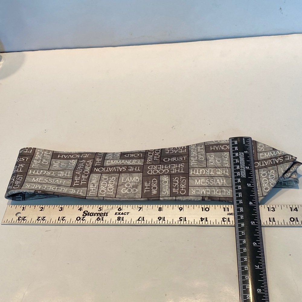 Divinity Silk Tie - Picture 4 of 5